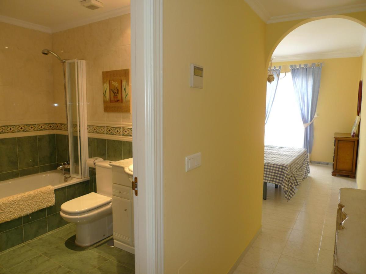 Torrox Costa Beachfront Apartment Luaran gambar