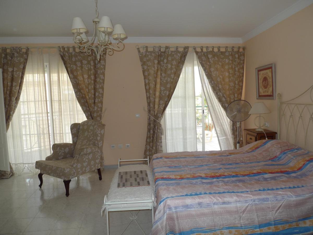 Torrox Costa Beachfront Apartment Luaran gambar