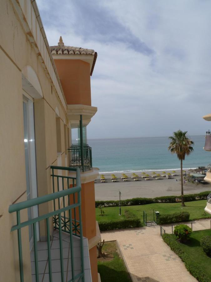 Torrox Costa Beachfront Apartment Luaran gambar