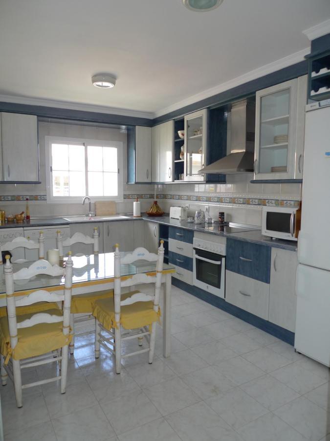 Torrox Costa Beachfront Apartment Luaran gambar