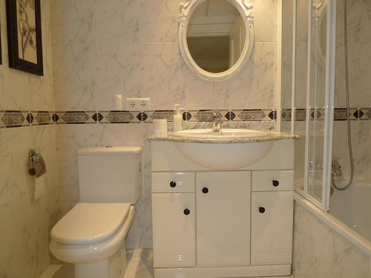 Torrox Costa Beachfront Apartment Luaran gambar