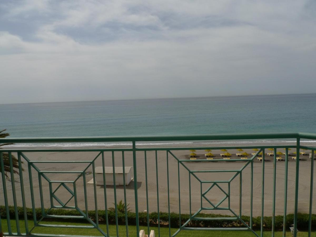 Torrox Costa Beachfront Apartment Luaran gambar