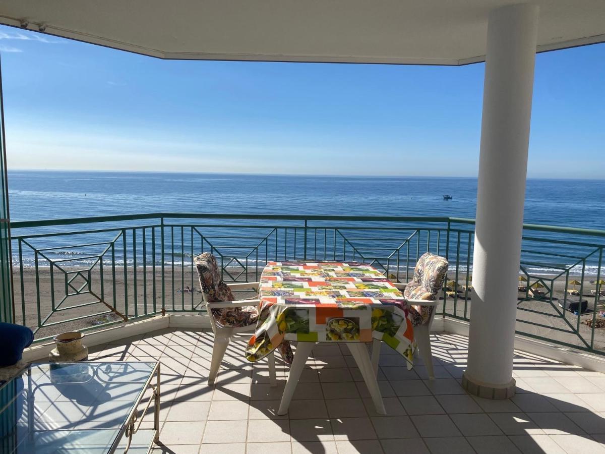 Torrox Costa Beachfront Apartment Luaran gambar